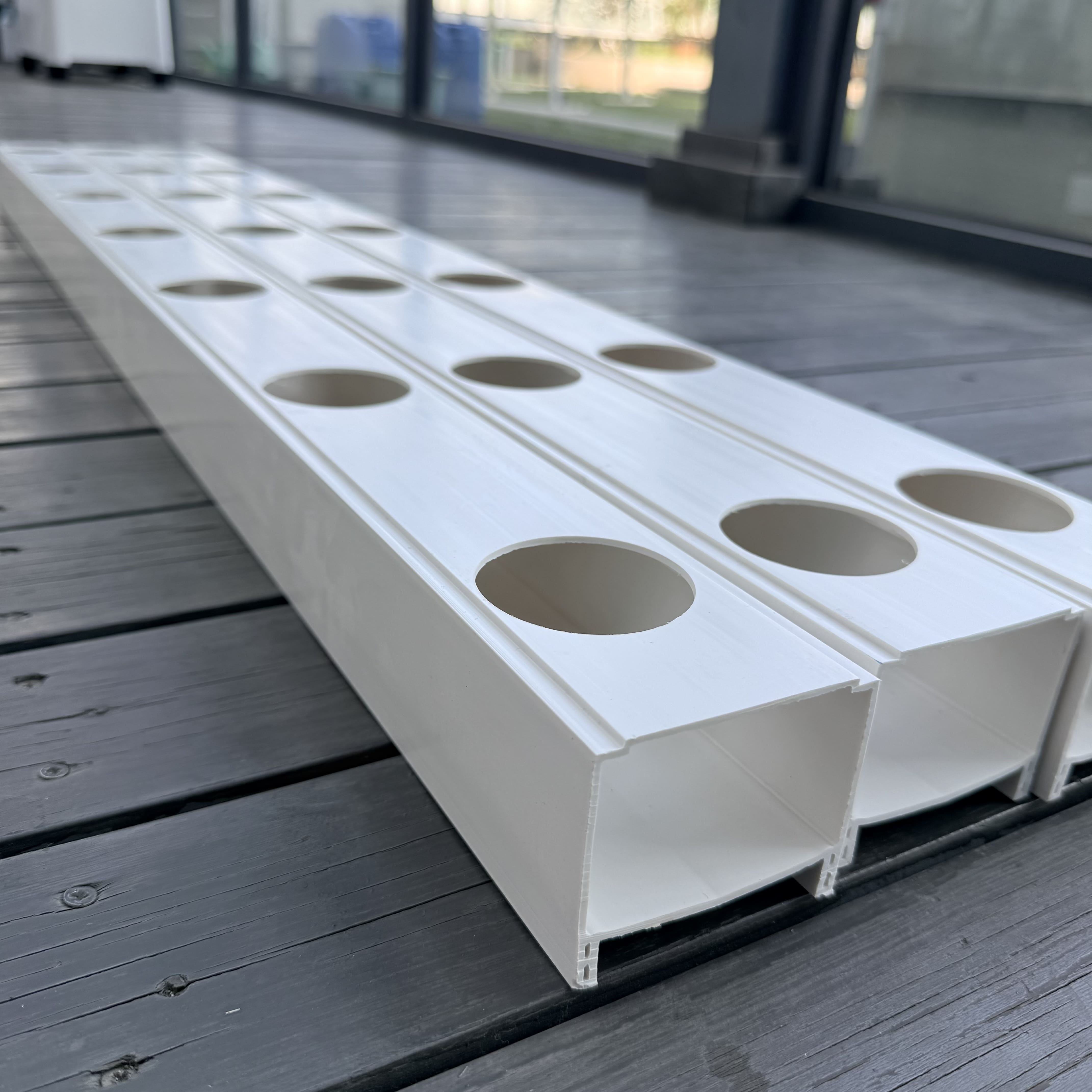MGS NFT Hydroponics Nutrient Solution Set 73*62mm NFT Channel Commercial Hydroponic System for Large-Scale Vegetable Farm