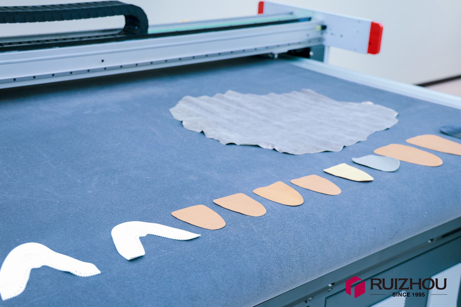 cnc fabric cutting machine cnc fabric cutting machine