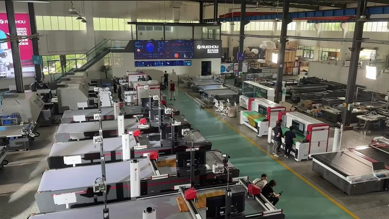 Discover 4 Innovative Leather CNC Cutting Machines at RUIZHOU Booth 6A177 Discover 4 Innovative Leather CNC Cutting Machines at RUIZHOU Booth 6A177