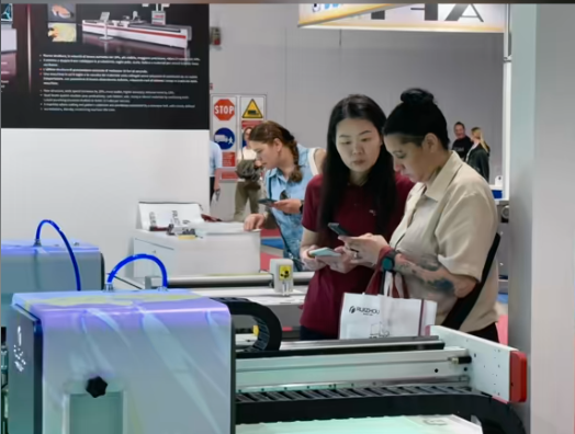 How to cut leather? How to cut leather?