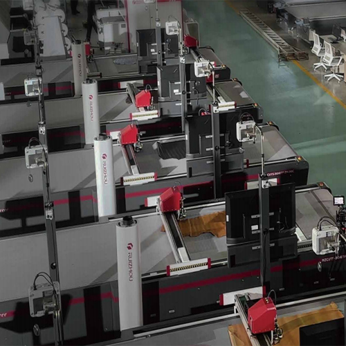 How to Choose the Right CNC Cutting Machine: Evaluating Different Technologies and Performance
