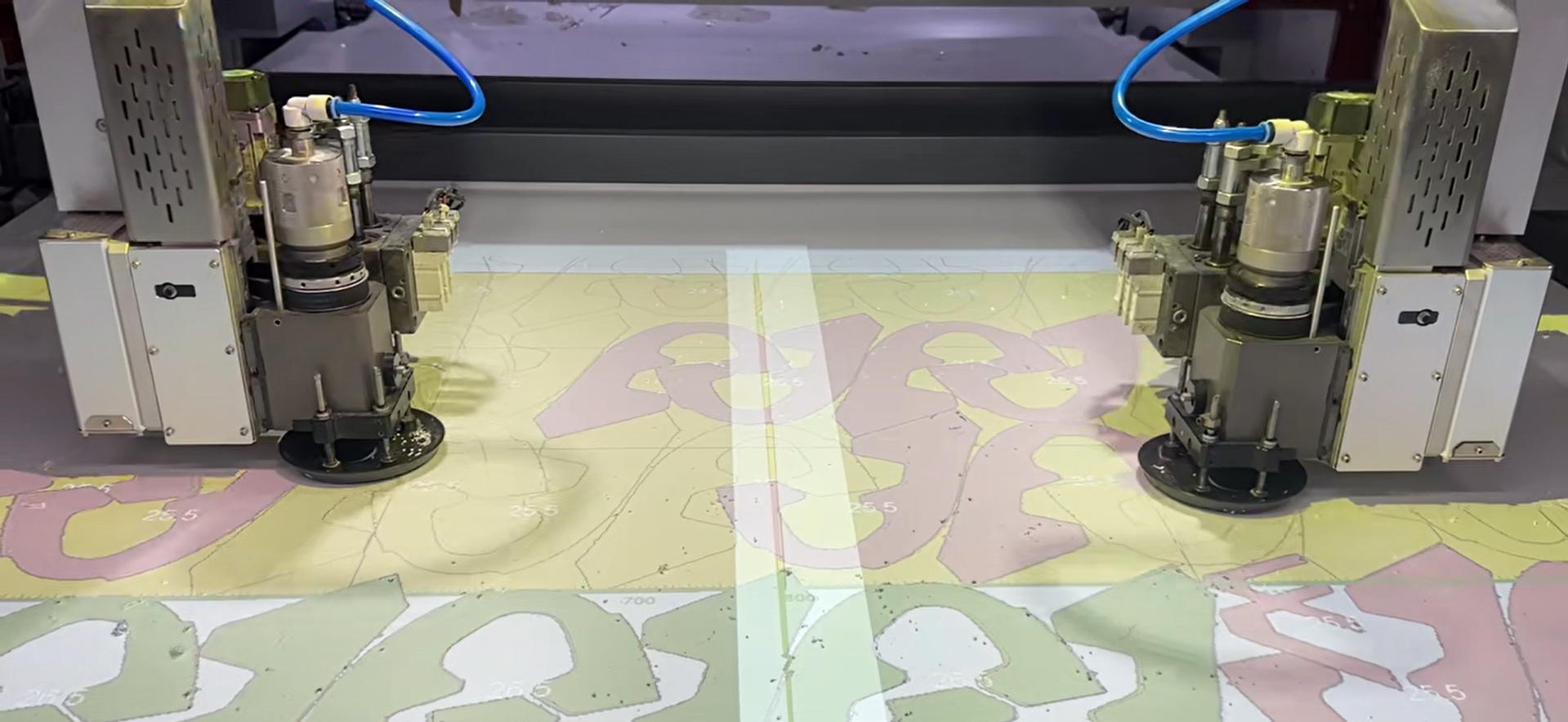 CNC Footwear Cutting Machine