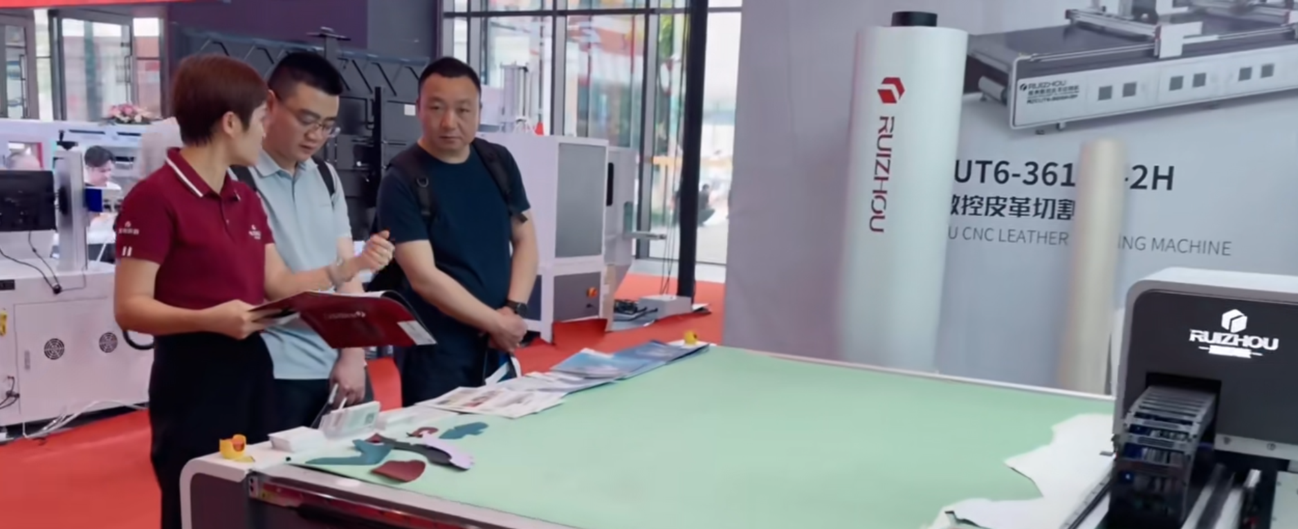 cnc leather cutting machine