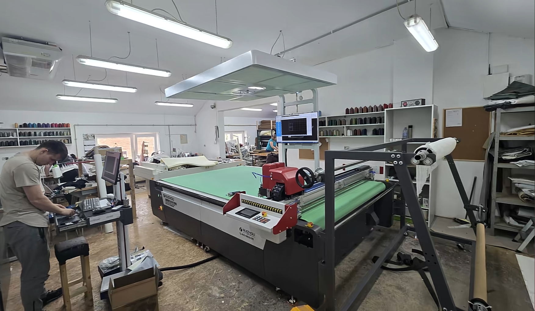 intelligent furniture cutting machine intelligent furniture cutting machine