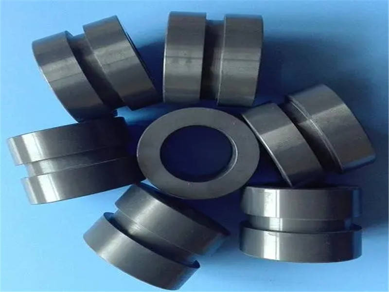 Silicon nitride ceramic insulating ring