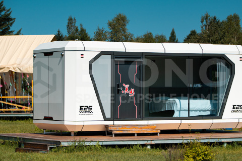 E25_ETONG maison capsule spatiale