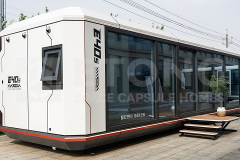 Maison capsule spatiale E40S_ETONG