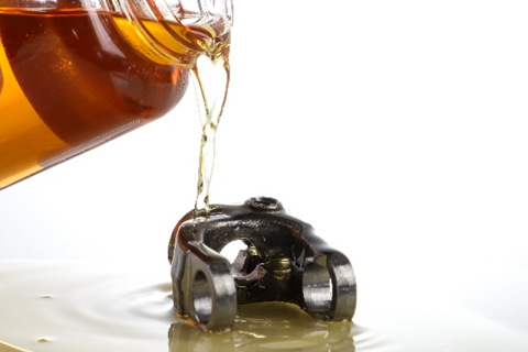 Bolehkah Minyak Anti Karat Melindungi Bahagian Logam Penghantaran daripada Kakisan?