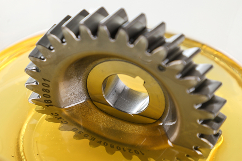 ¿Realmente el aceite antioxidante sellado puede eliminar la humedad rápidamente?