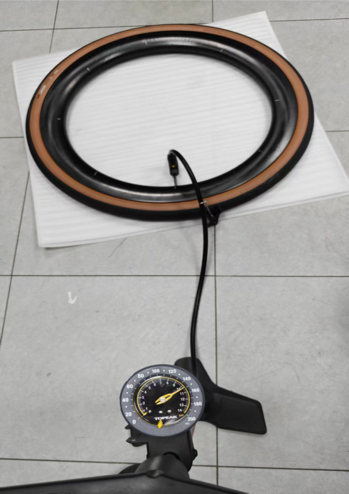 700c tubeless gravel rim
