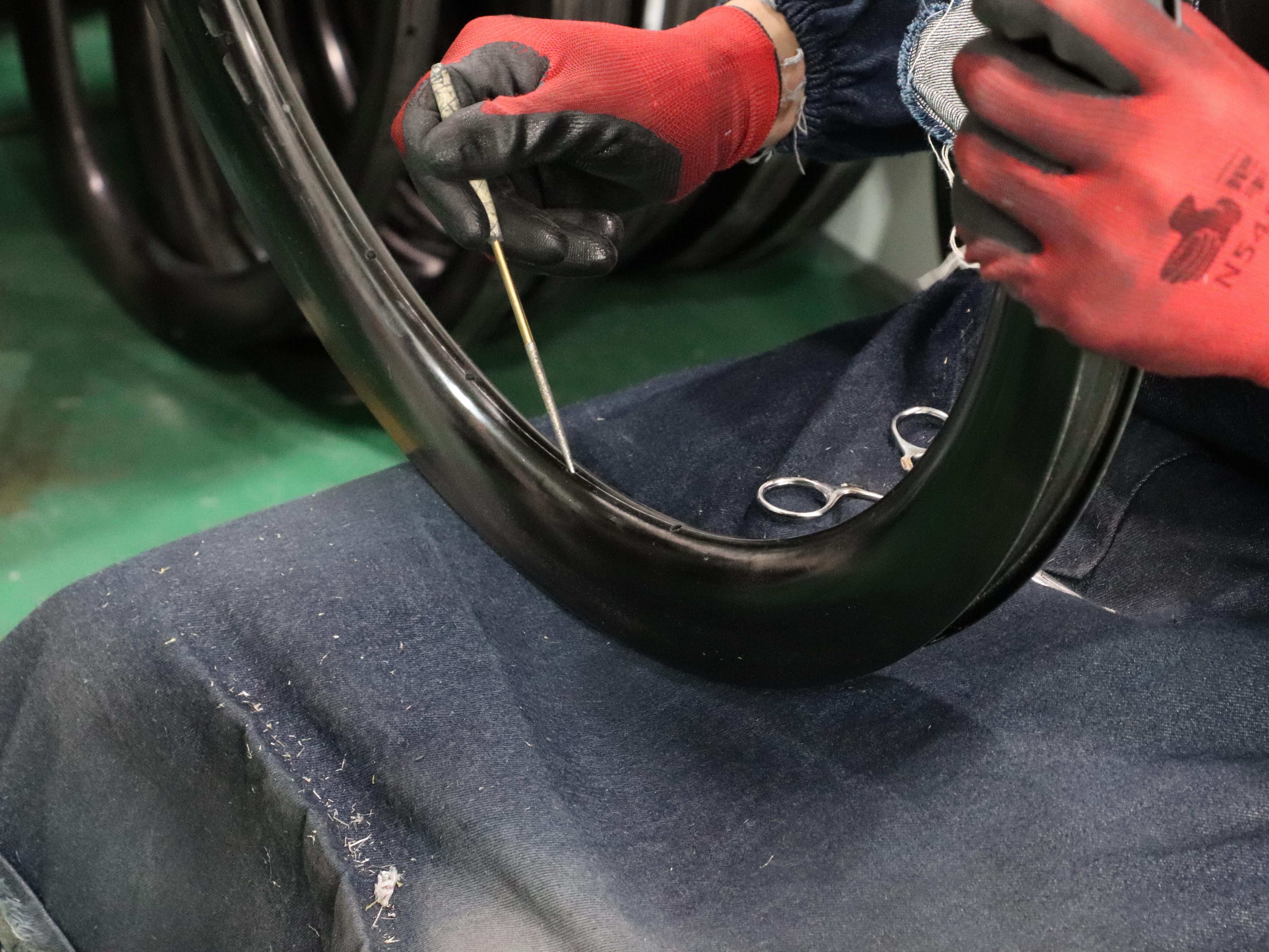 50mm deep carbon rims