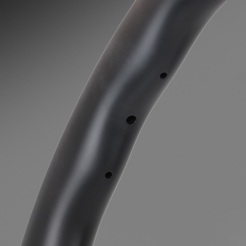 30mm Internal Width Wave Carbon Gravel Rim 700C Hooked Tubeless