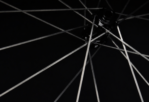 Unlocking Explosive Power Transfer Through Carbon Spokes Structural Advantages Over Steel in Race Wheelsets