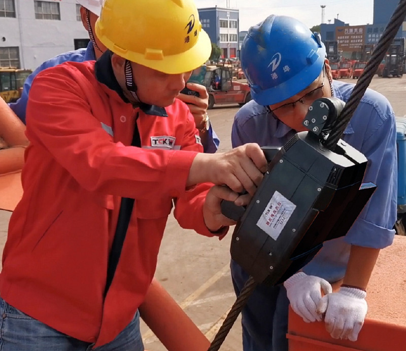 ワイヤロープ探傷器