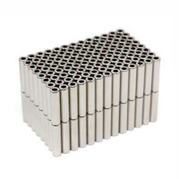 Diametralt magnetiserede ringrørsmagneter