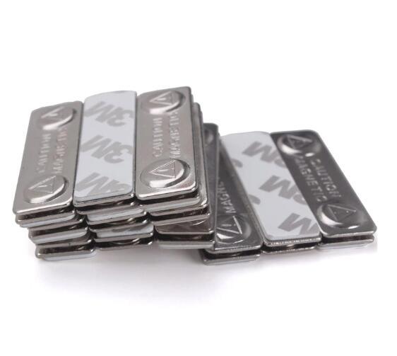 Samolepící magnetická jmenovka