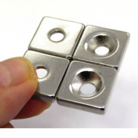 Blok forsænkede neodymmagneter 15 x15 x4mm