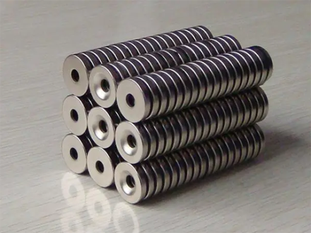 ¿Cuáles son los métodos de magnetización de los imanes?