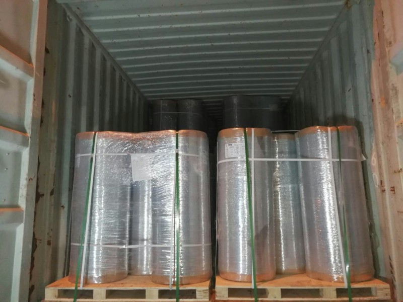 Filme de liberação (PET/PE/PP) para produção de membrana asfáltica