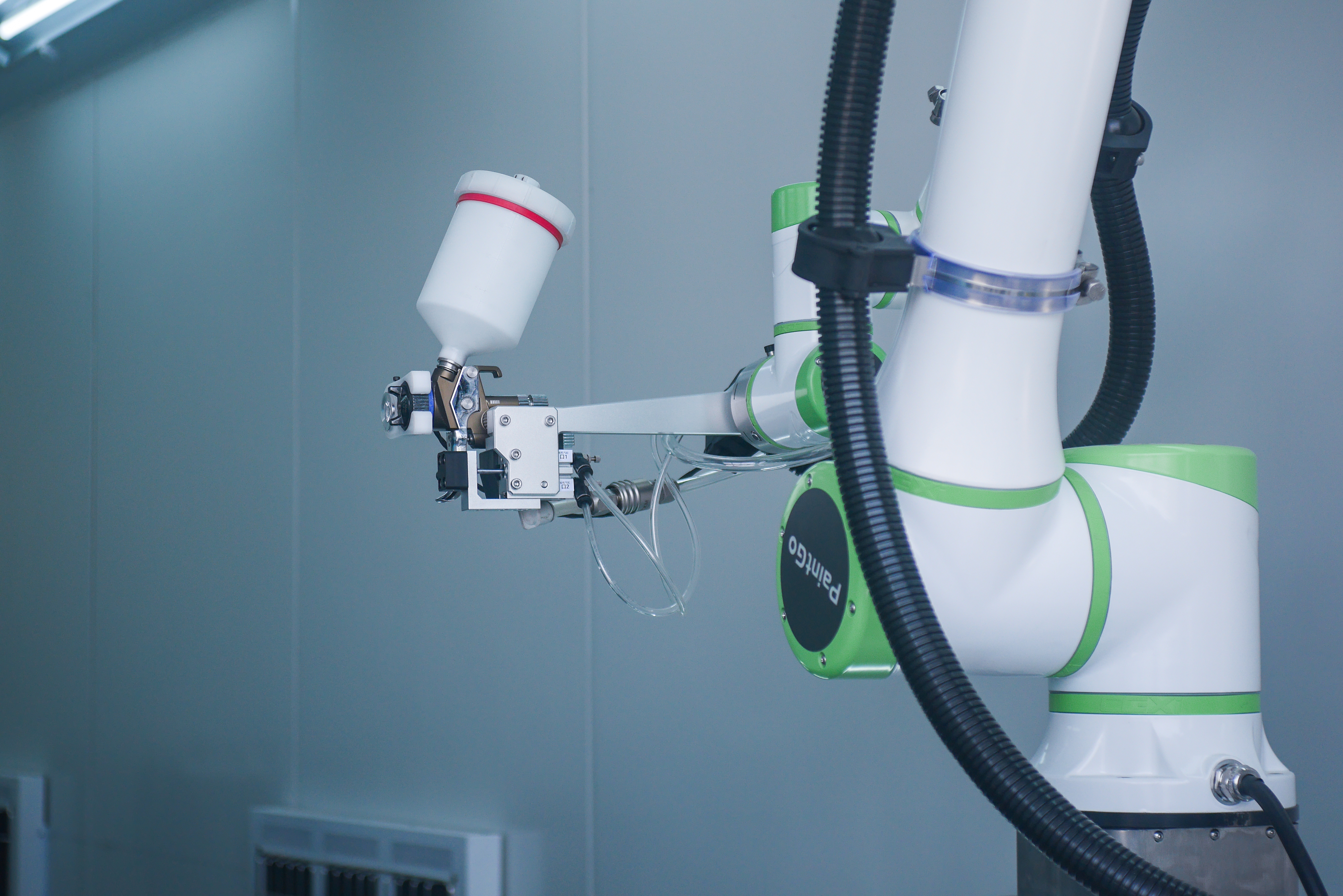 PaintGo PG-90E spray robot