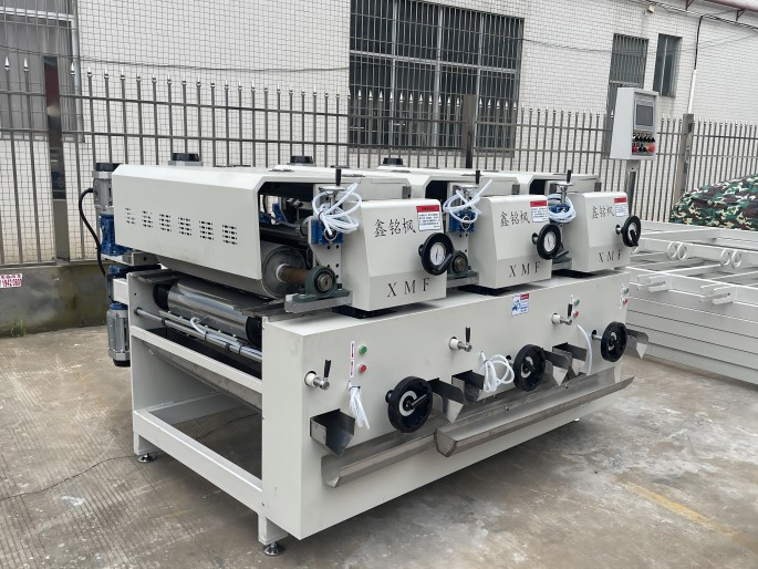 Roller Coating Machine