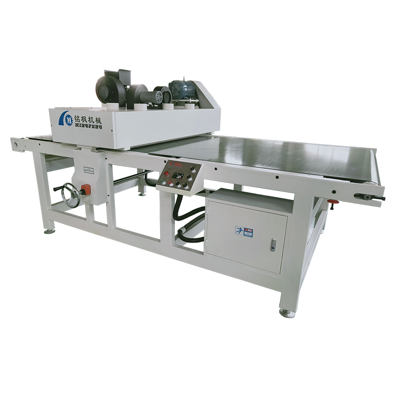 Máy hút bụi tự động dùng cho gỗ hoặc ván MDF.