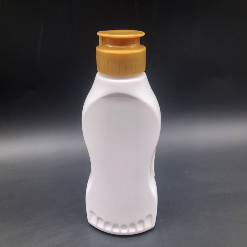 plastic dispenser bottle for condiments