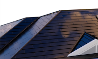 Tigla fotovoltaica usor de instalat pentru acoperisuri usoare