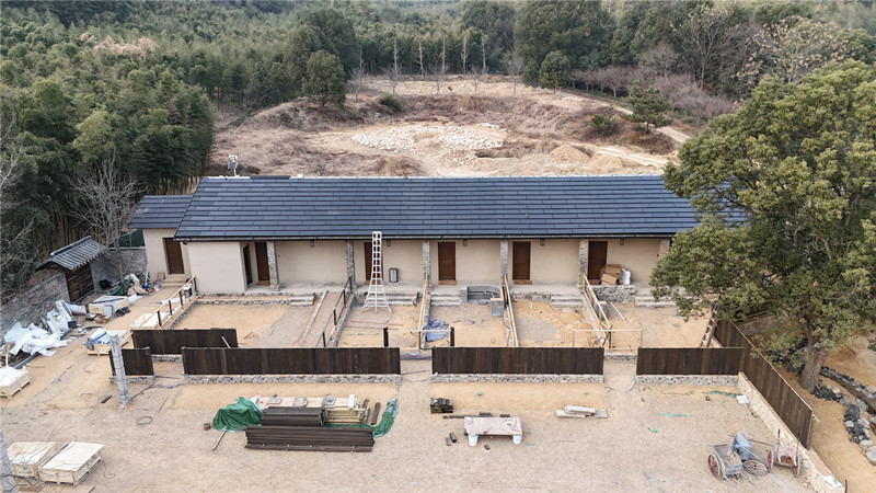 Hangzhou B&B Solar Roof Tile Case (47,6 kW) - Modelo T MAX L - C