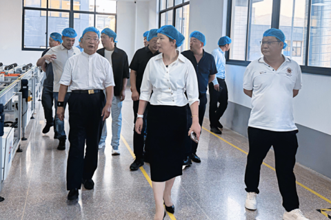 “Small tiles hide big articles!” Sgbsolar and China Society of Land Economics explore the new architectural future of PV tiles.