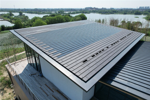 From Roofs to Power Plants: The Future of Smart Solar Roofing