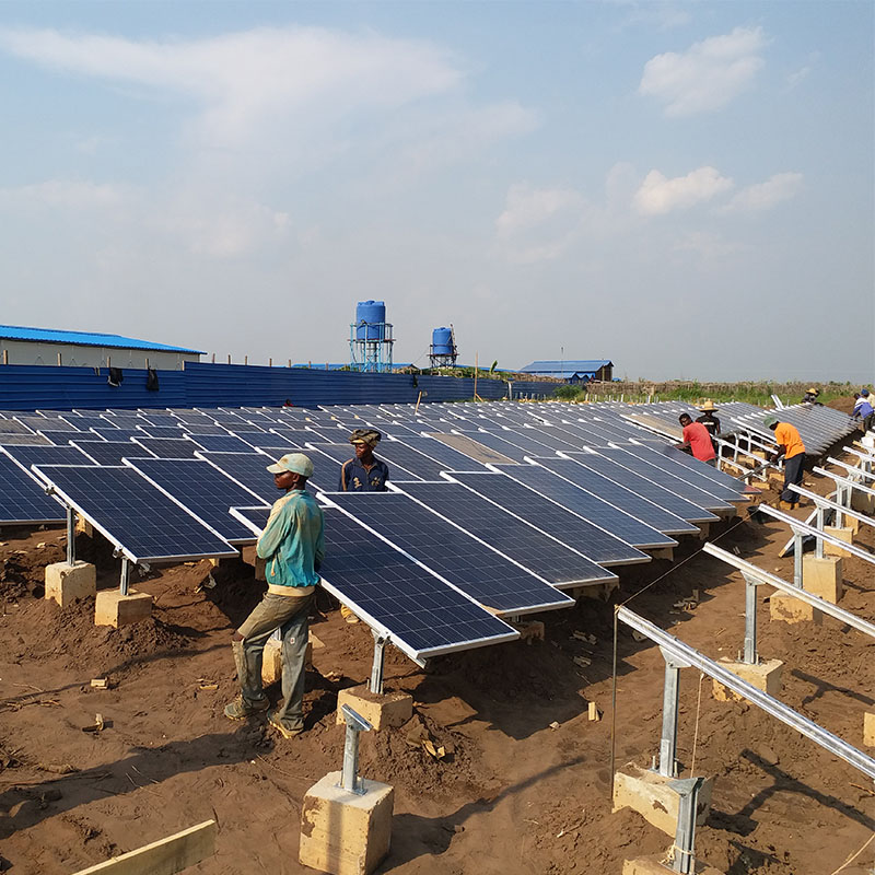 What equipment does the optical energy storage off-grid system need?