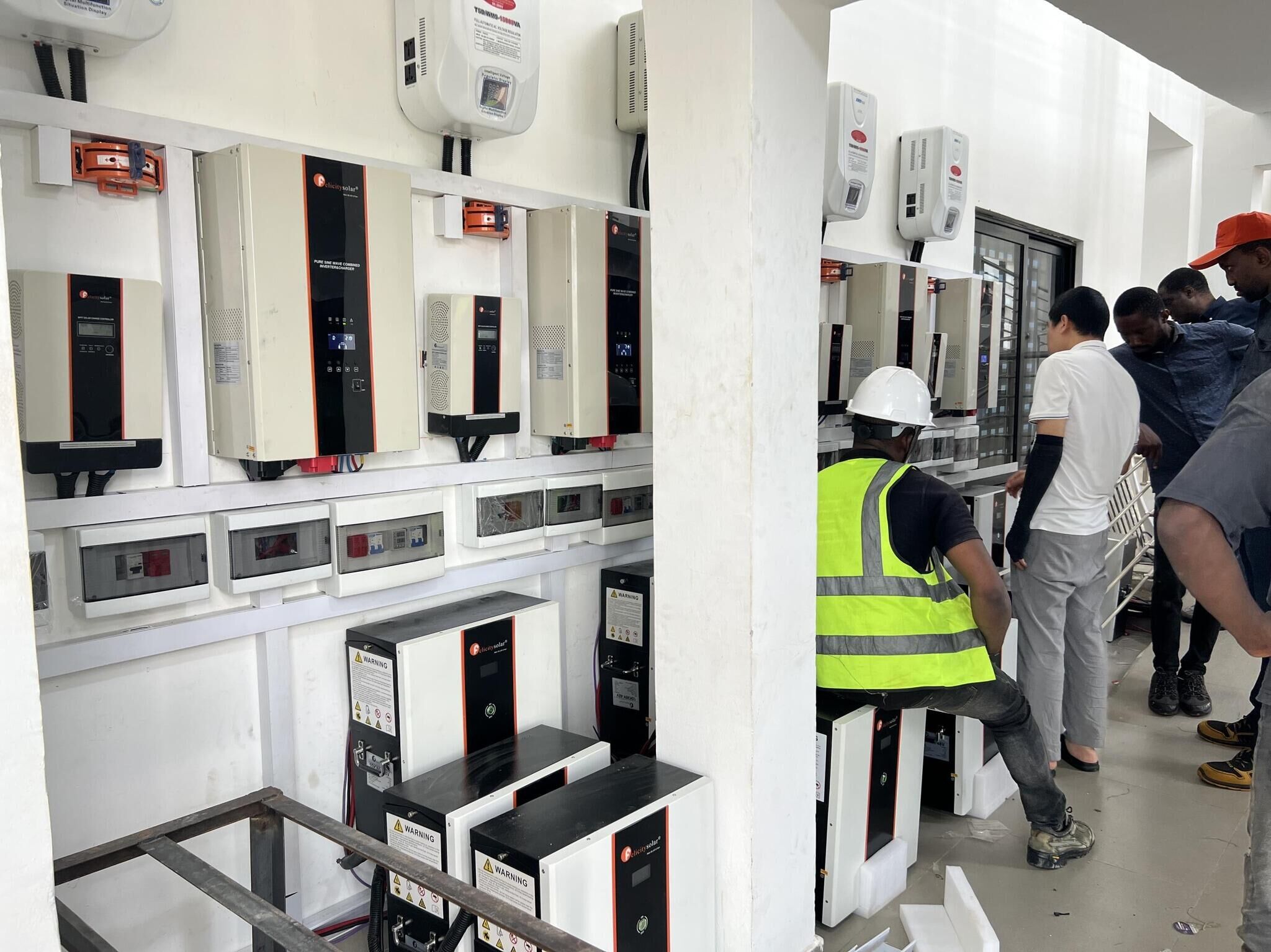 Solar inverter