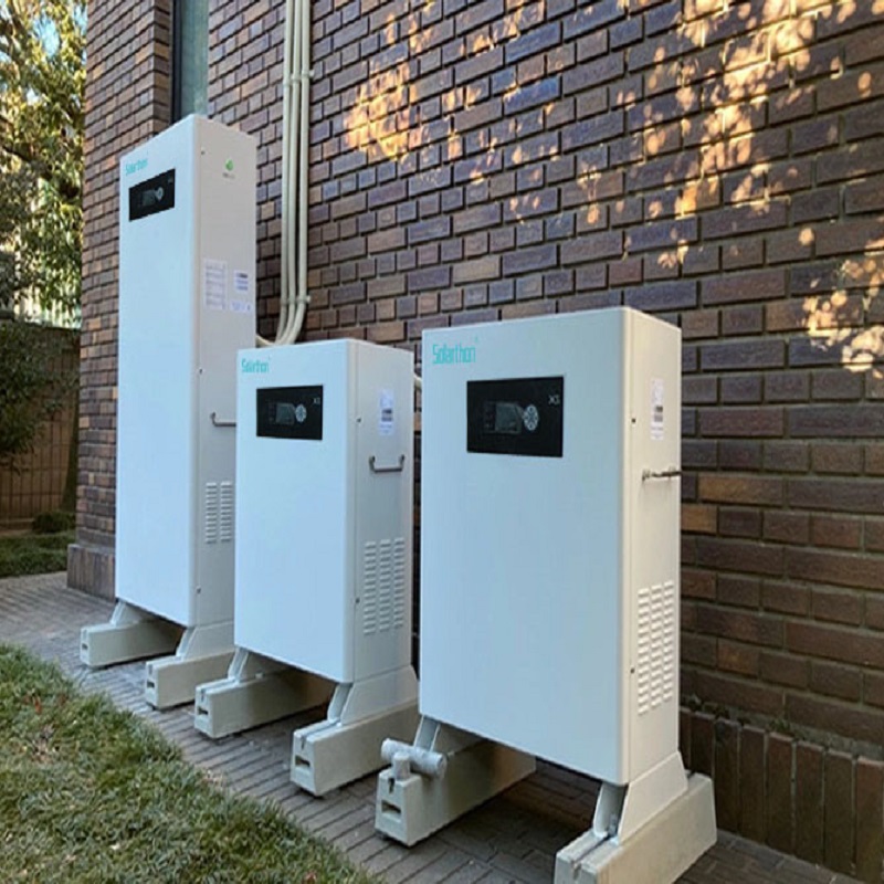 The installation of a solar inverter can be completed in just a few simple steps. The installation of a solar inverter can be completed in just a few simple steps.