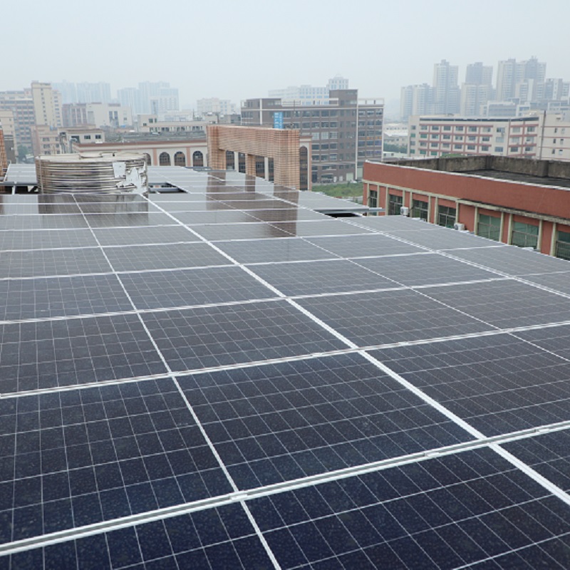 How Many Solar Panels Do I Need for a 5.6kw inverter?