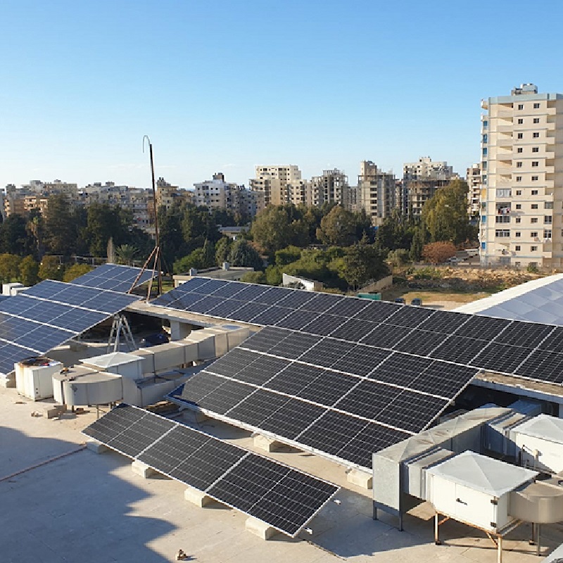 What is the maximum cable length of the solar panel?