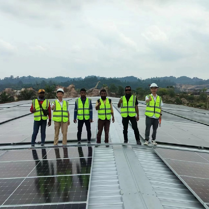 How to choose the right solar inverter? Load power, peak demand and selection guide