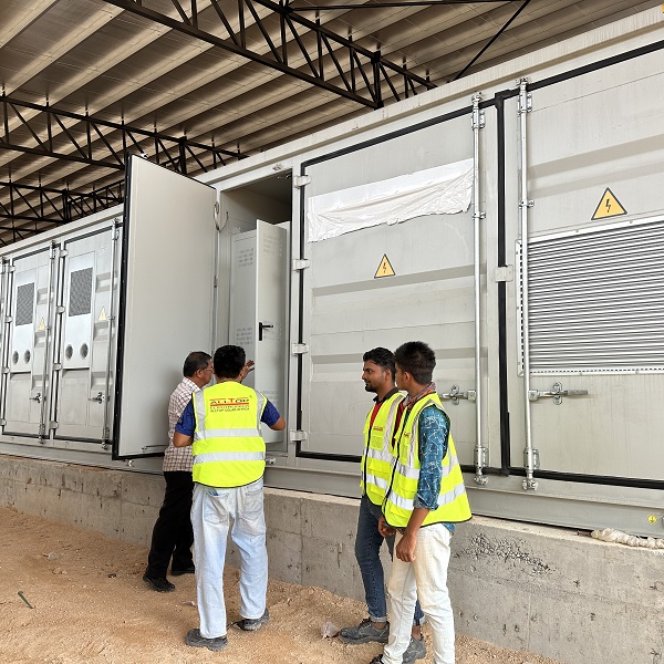 How to connect solar inverter to wifi?