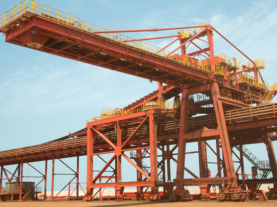 Kontinuierliche Stapelanlage mit hoher Kapazität