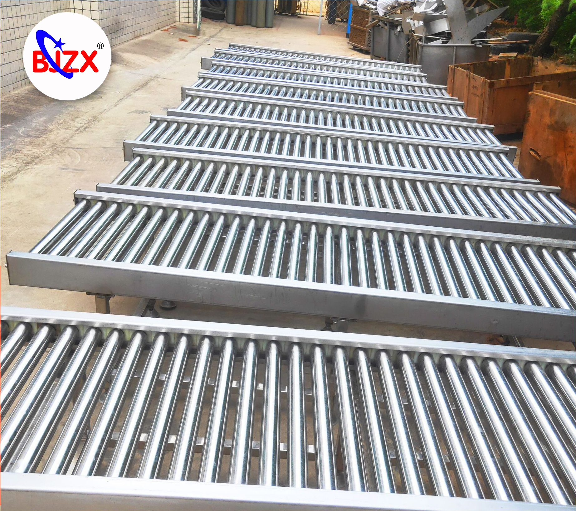 Hand pushed roller conveyor