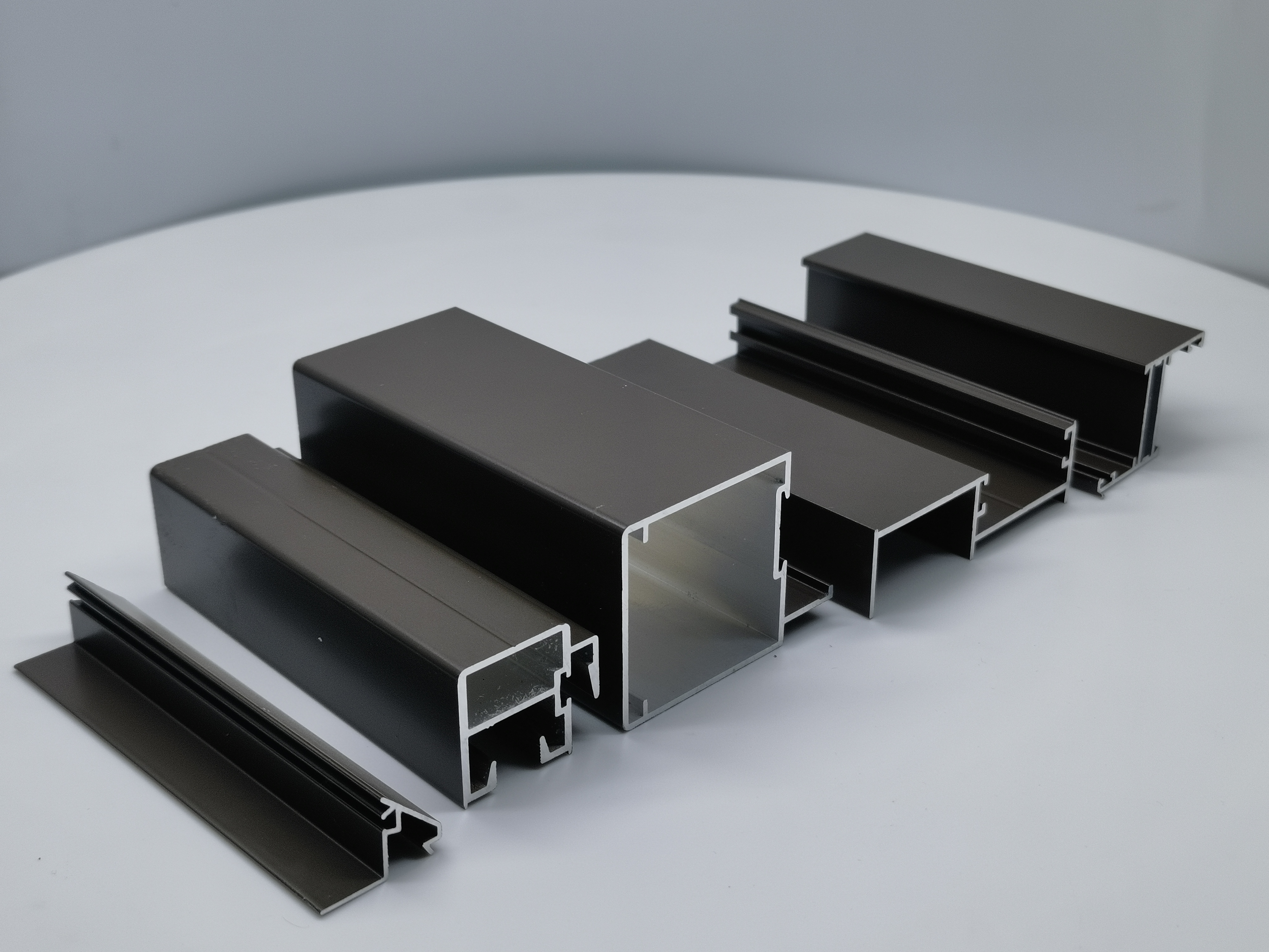 Zimbabwean aluminum profile door and window building materials
