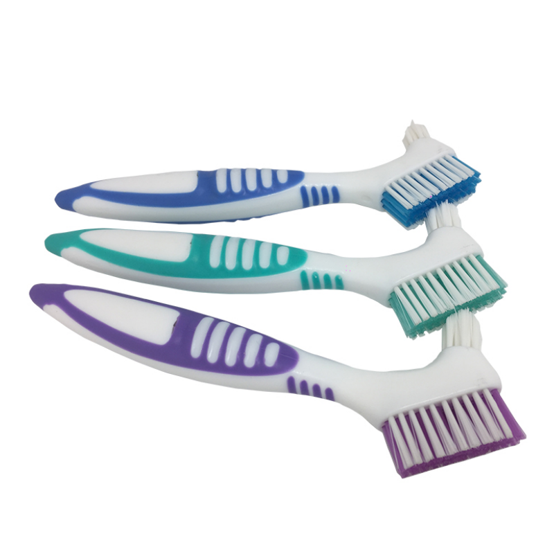 Cepillo para limpieza de dentaduras postizas con púa de limpieza profunda