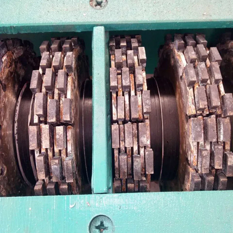 Máy kéo dây tự động