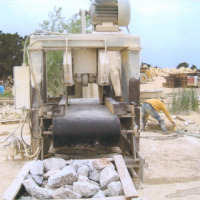 Thin Stone Veneer Saw With Double Blade