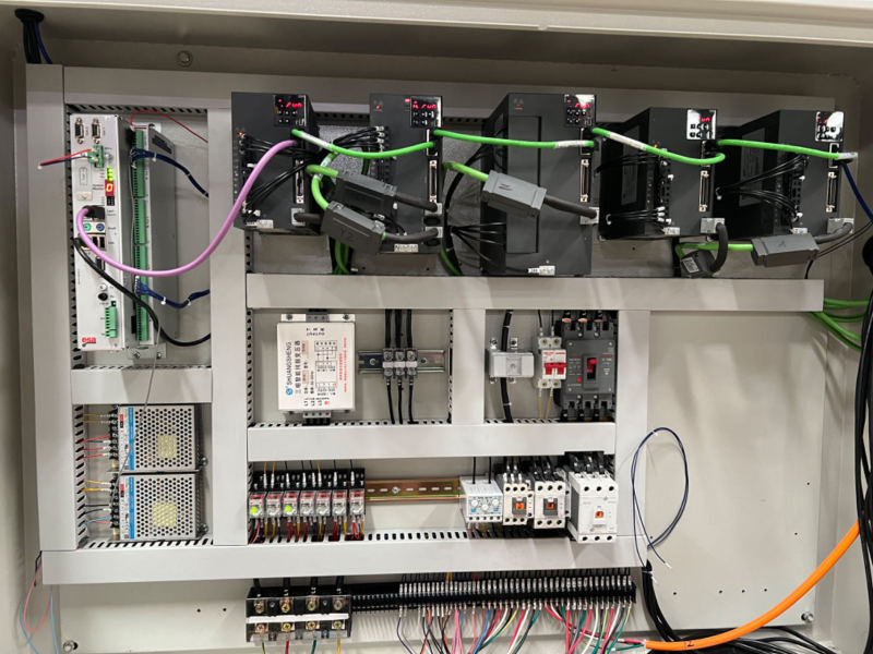 Sierra de puente para piedra monobloque CNC de cinco ejes con sistema italiano