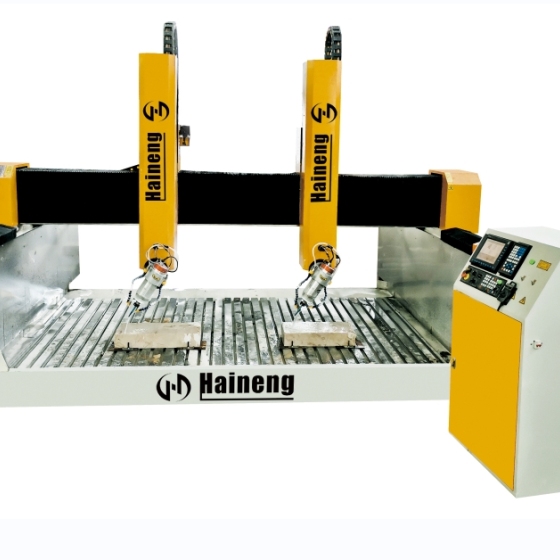 Гравировальный станок с ЧПУ и двойной головкой