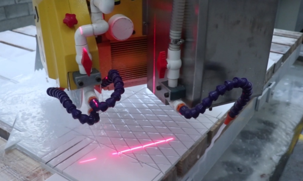CNC Bridge Saw