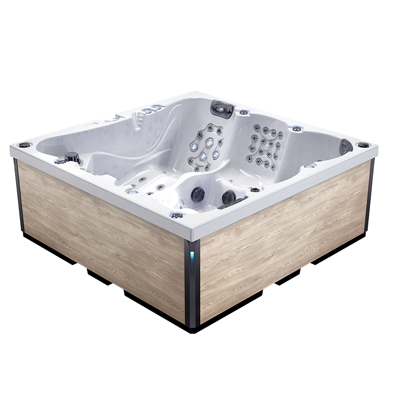 hot water tub outdoor