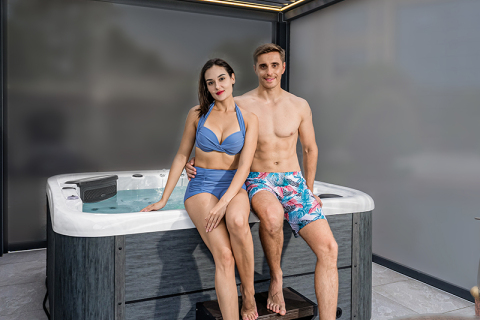 Comment la disposition des buses d'une baignoire jacuzzi extérieure peut-elle obtenir le meilleur effet de massage ?