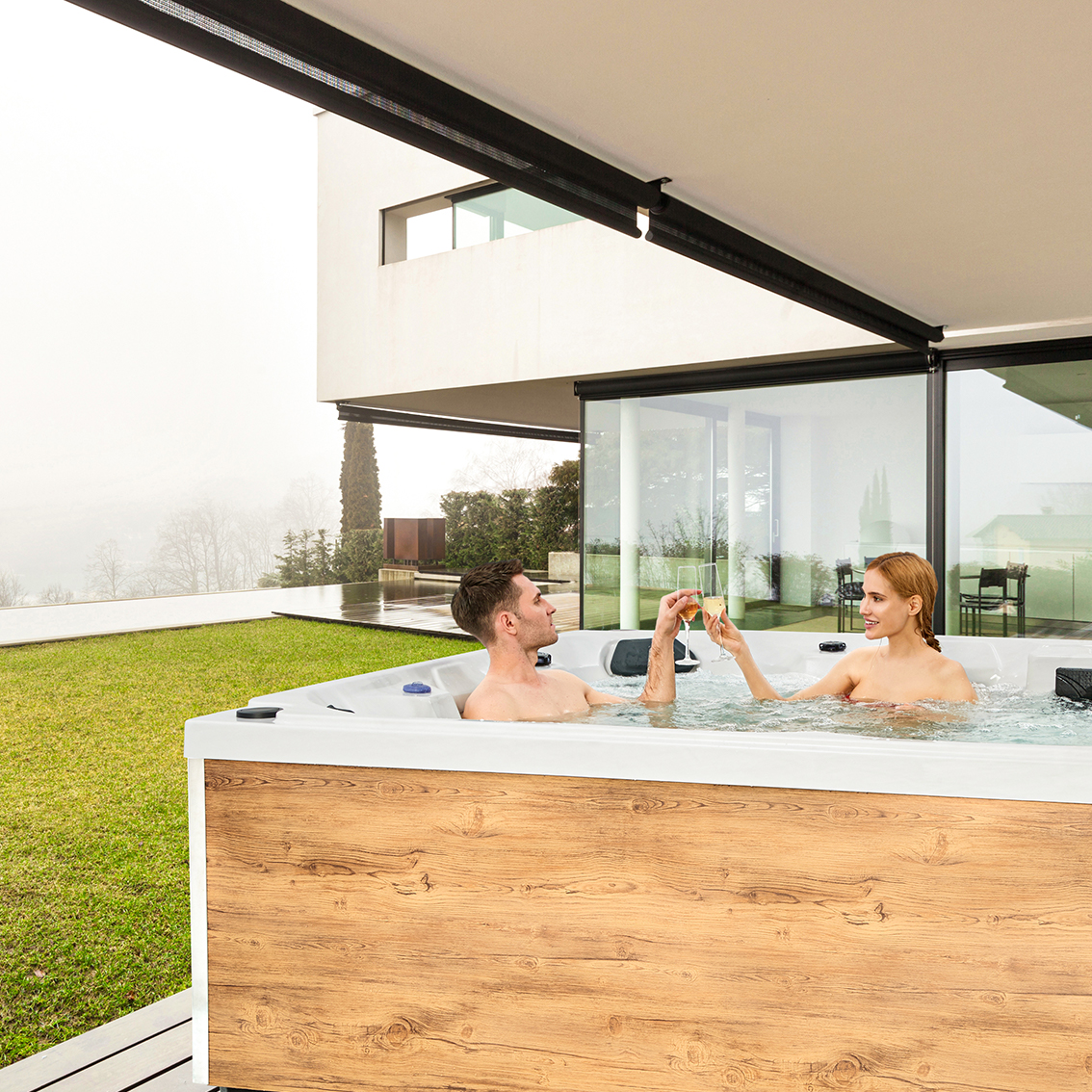 outdoor hot tub